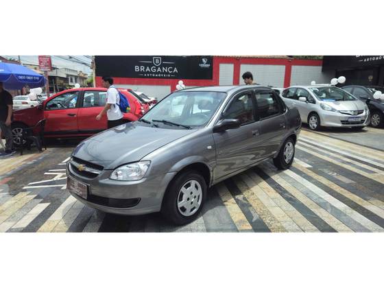 CHEVROLET CLASSIC 1.0 MPFI LS 8V FLEX 4P MANUAL CHEVROLET CLASSIC 1.0 MPFI LS 8V FLEX 4P MANUAL